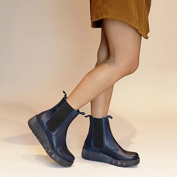 Miz Mooz Unique Grey Boot. BNWB - Picture 2 of 9